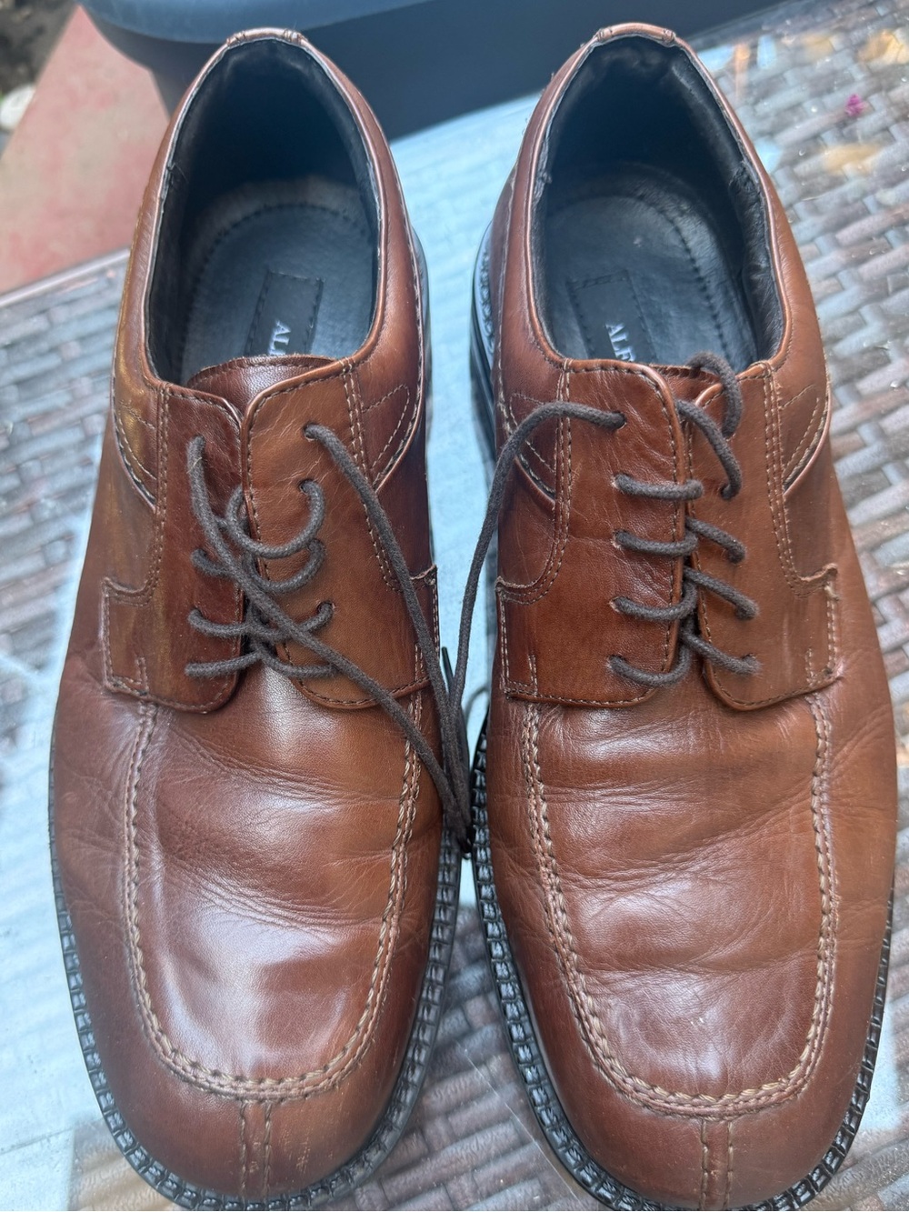 Alfani Brown Leather Lace-Up Oxfords